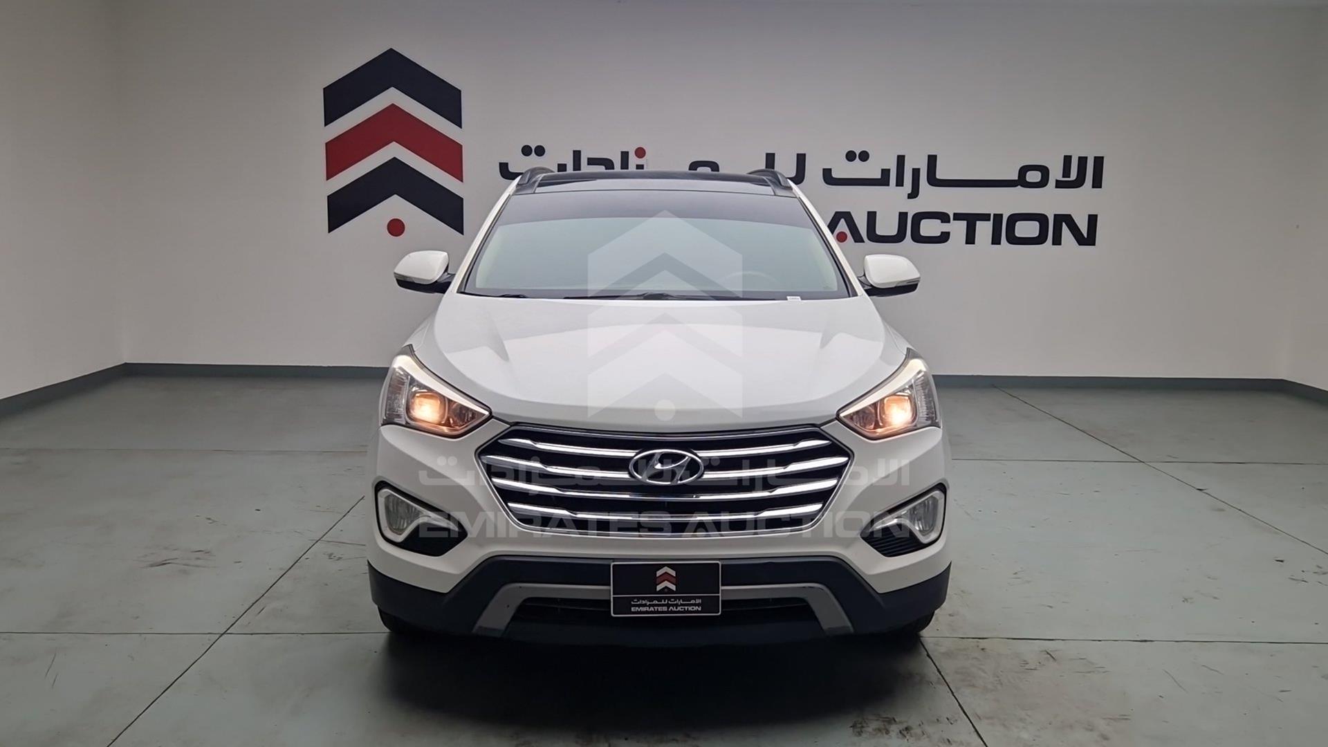 2014 HYUNDAI SANTA FE VIN: KMHSN81E4EU030097