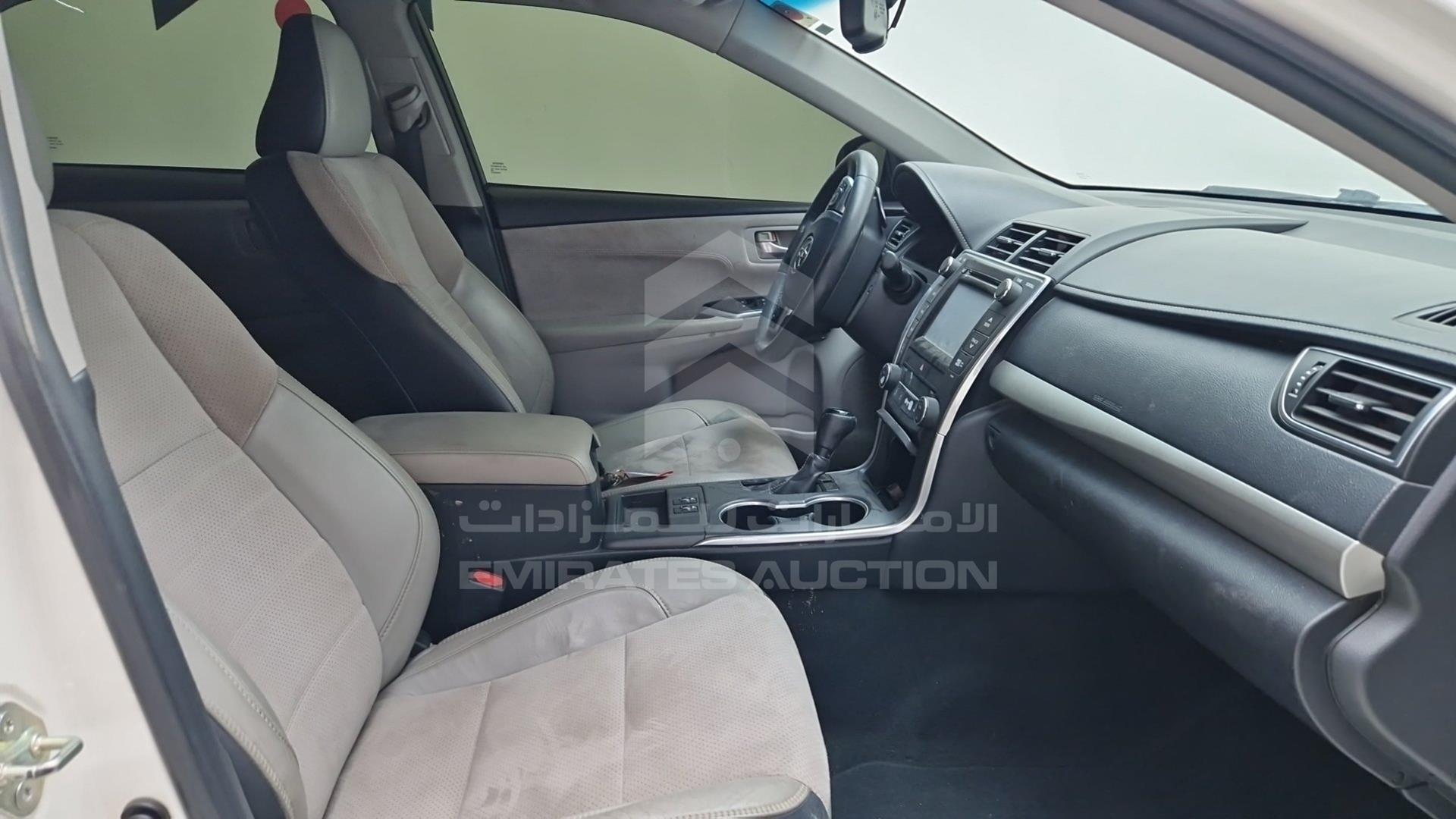 2016 TOYOTA CAMRY VIN: 4T1BF1FKXGU971074