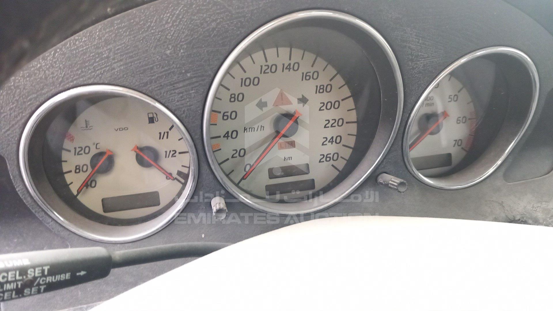 2000 MERCEDES CLK 230 VIN: WDB1704471F138252