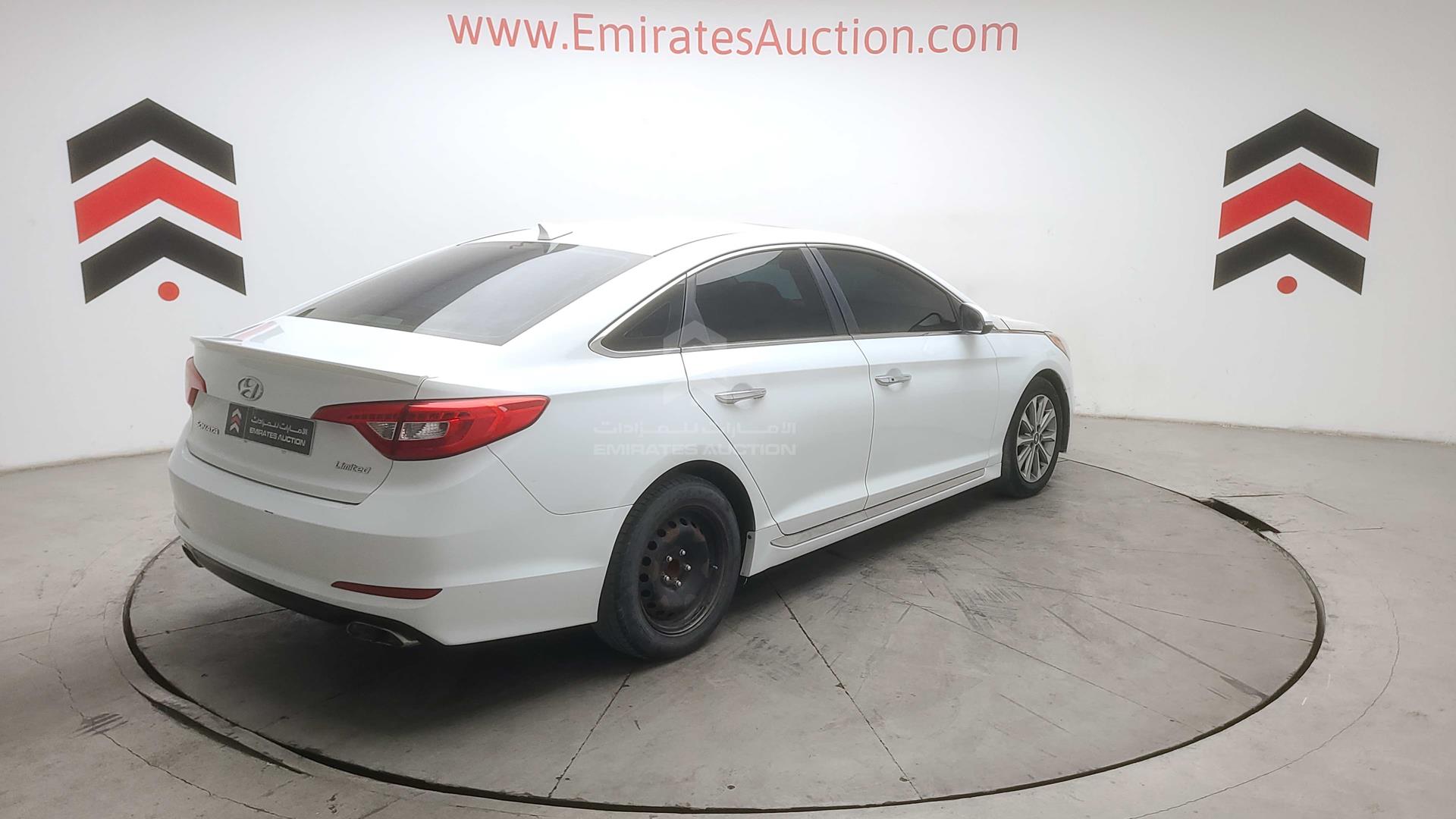 2016 HYUNDAI SONATA VIN: 5NPE34AF1GH334994