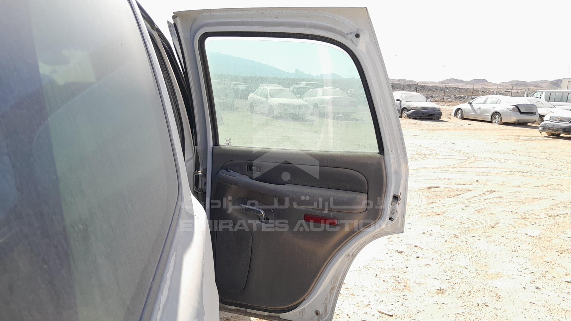 2005 GMC YUKON VIN: 1GKEK63UX5J245105