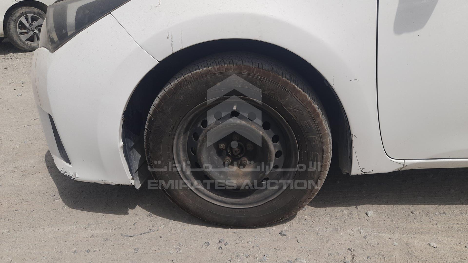 2015 TOYOTA COROLLA VIN: RKLBB9HE2F5139343