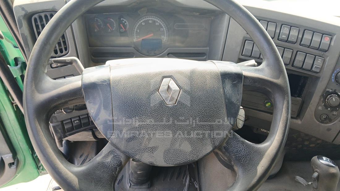 2016 Renault 440 — Steering & Mounted Controls — Photo 14