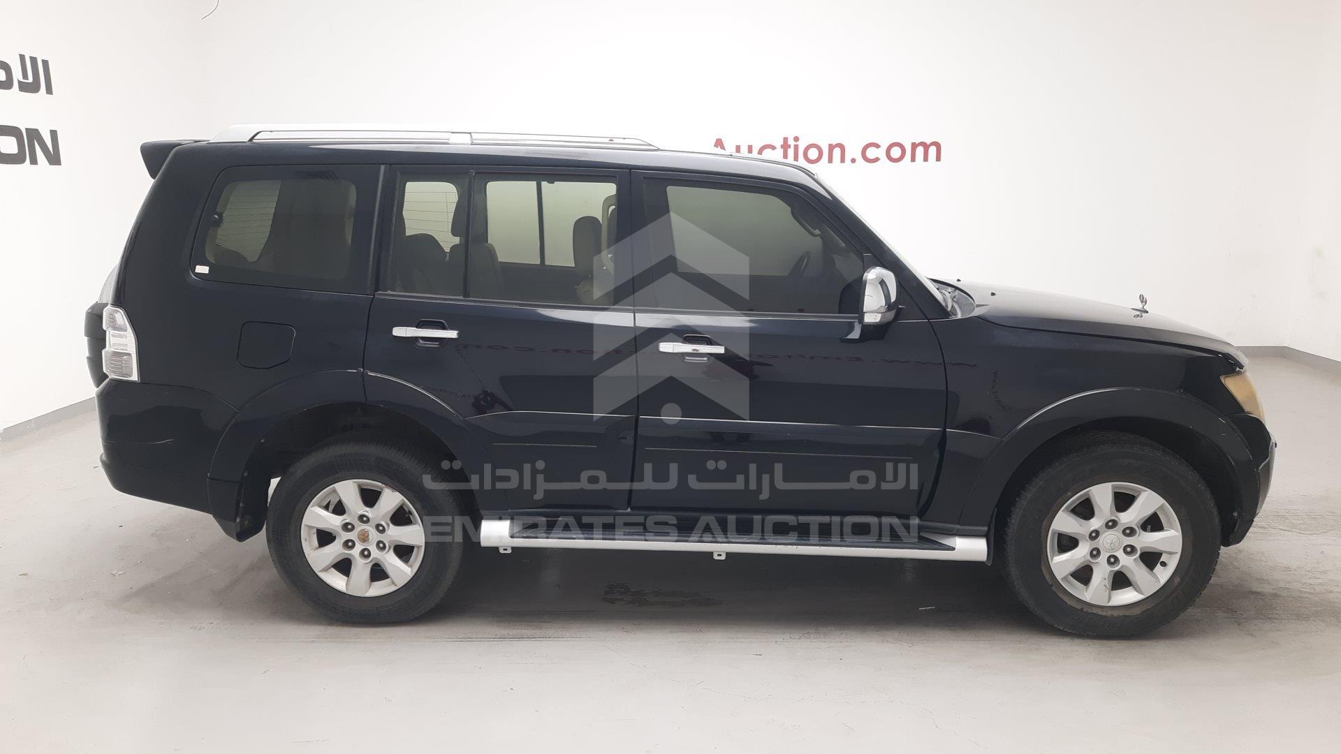JMYLRV95WBJ706153 - 2011 Mitsubishi Pajero - #490268