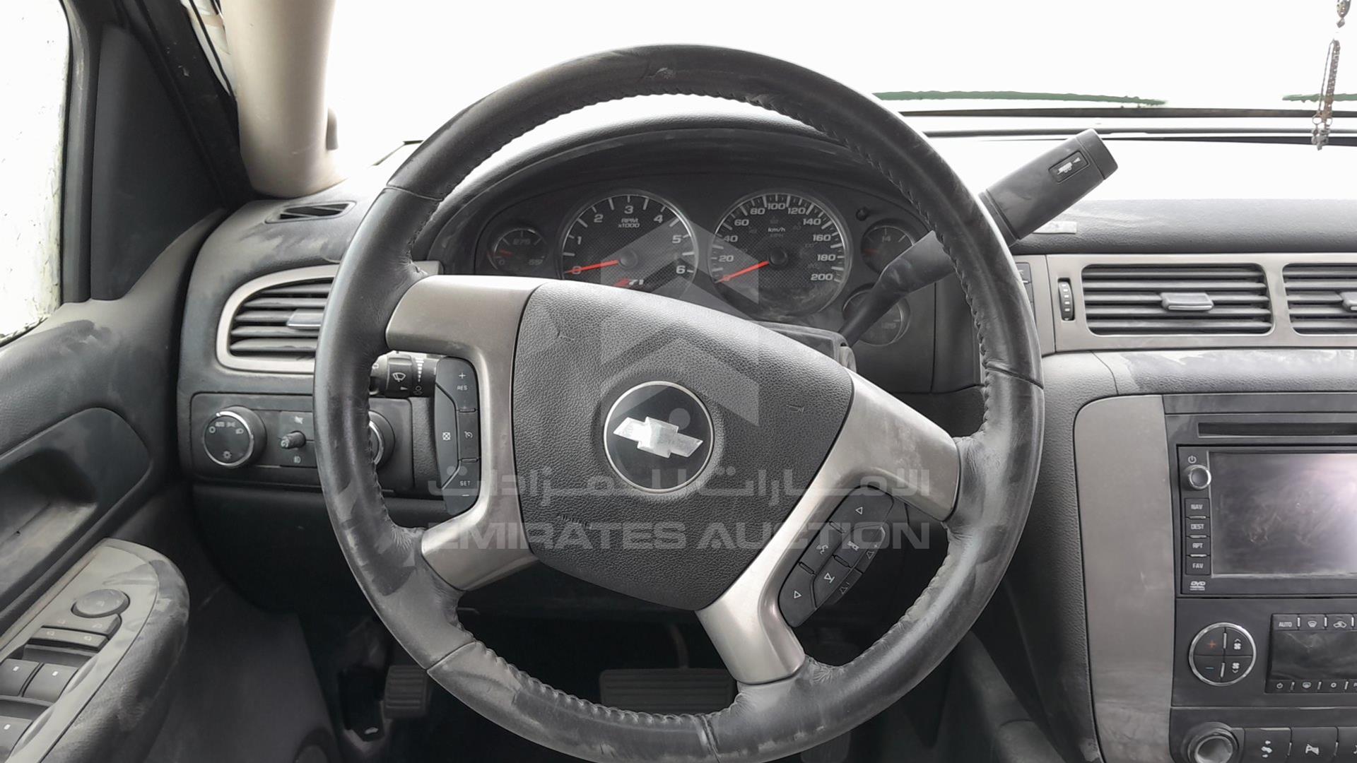 2008 CHEVROLET TAHOE VIN: 1GNFK13JX8R116173