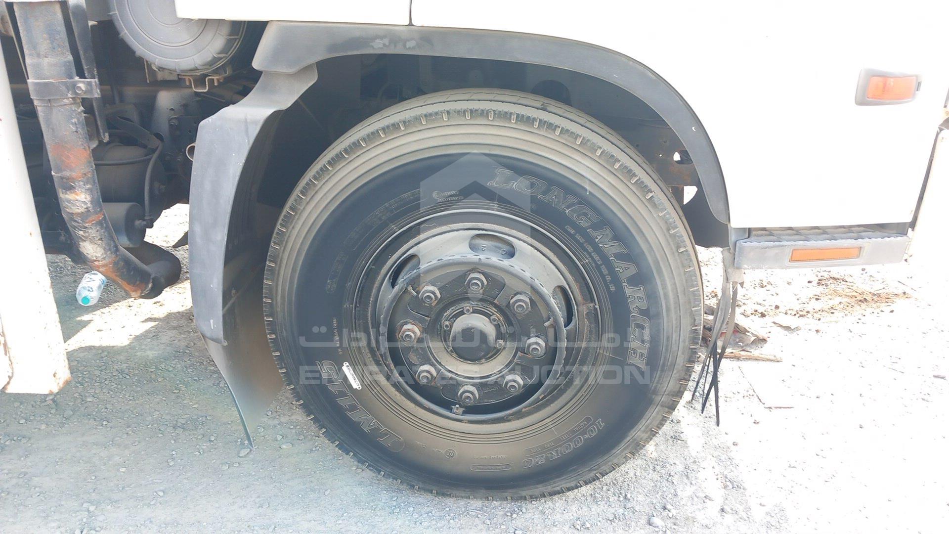 2003 HINO FG VIN: JHDFG1JP231S10071