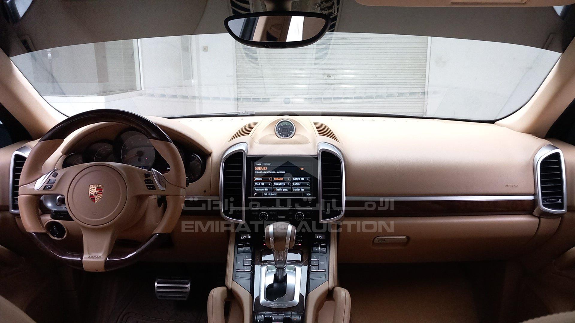 2014 PORSCHE CAYENNE VIN: WP1ZZZ92ZELA56182