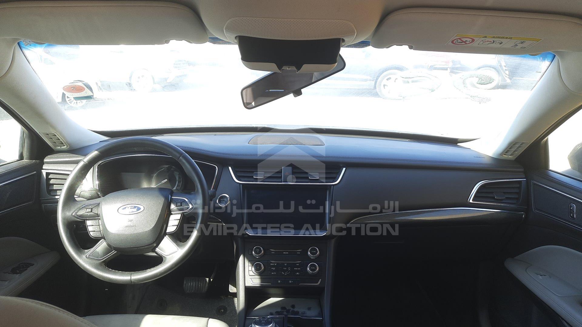 2022 FORD TAURUS VIN: LVSFMBFC9NHR50154