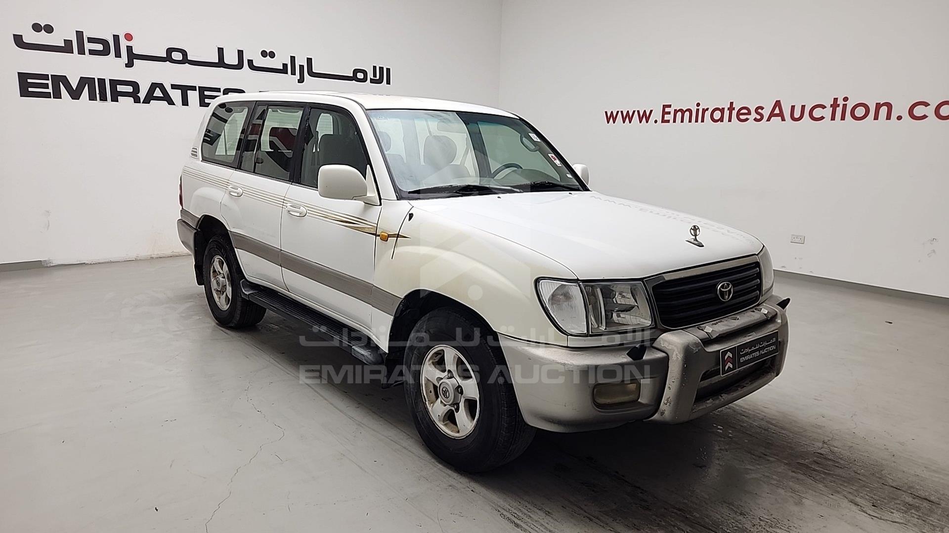 2000 TOYOTA LAND CRUISER VIN: JT3HT05J0Y0081156