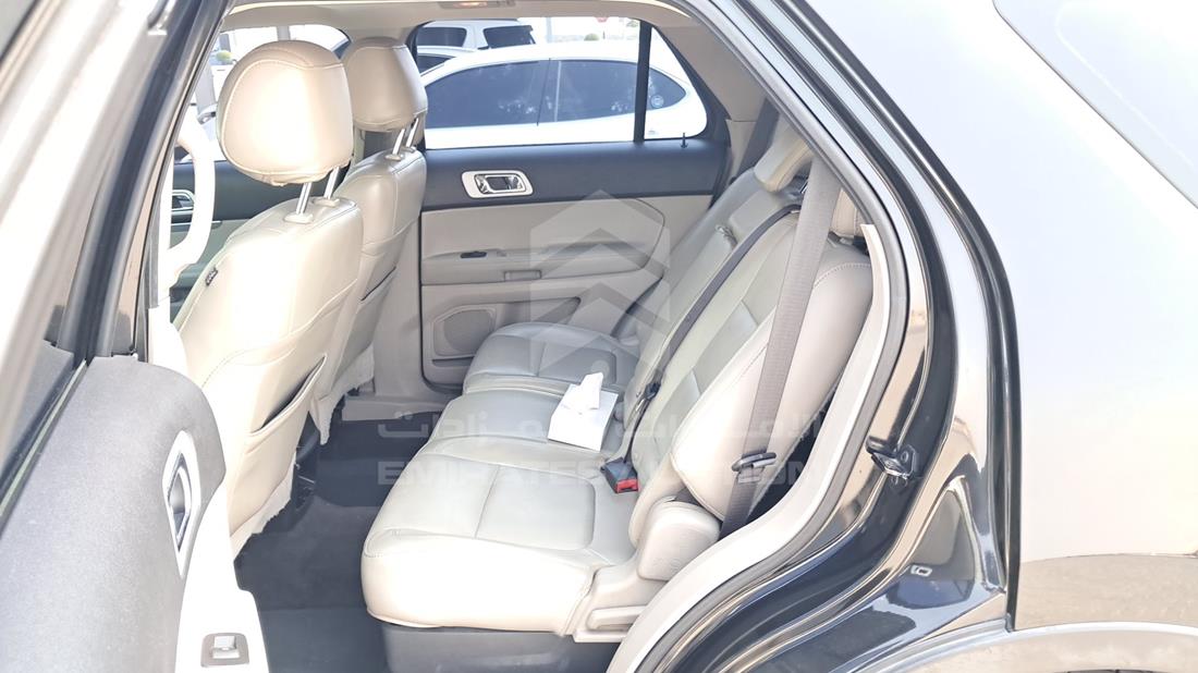 2015 Ford Explorer — Rear Left Passenger View — Photo 20