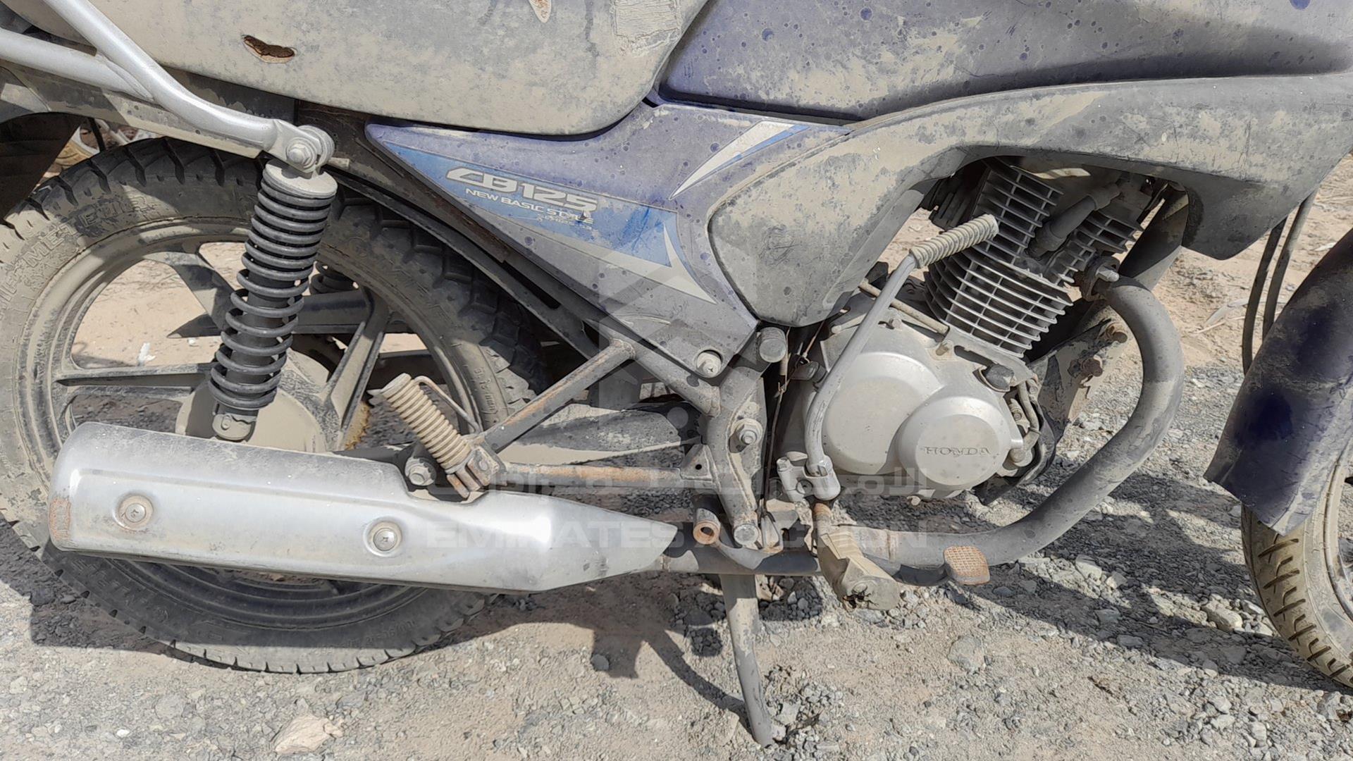 2012 HONDA CBF125 VIN: LALPCJ708C3121351
