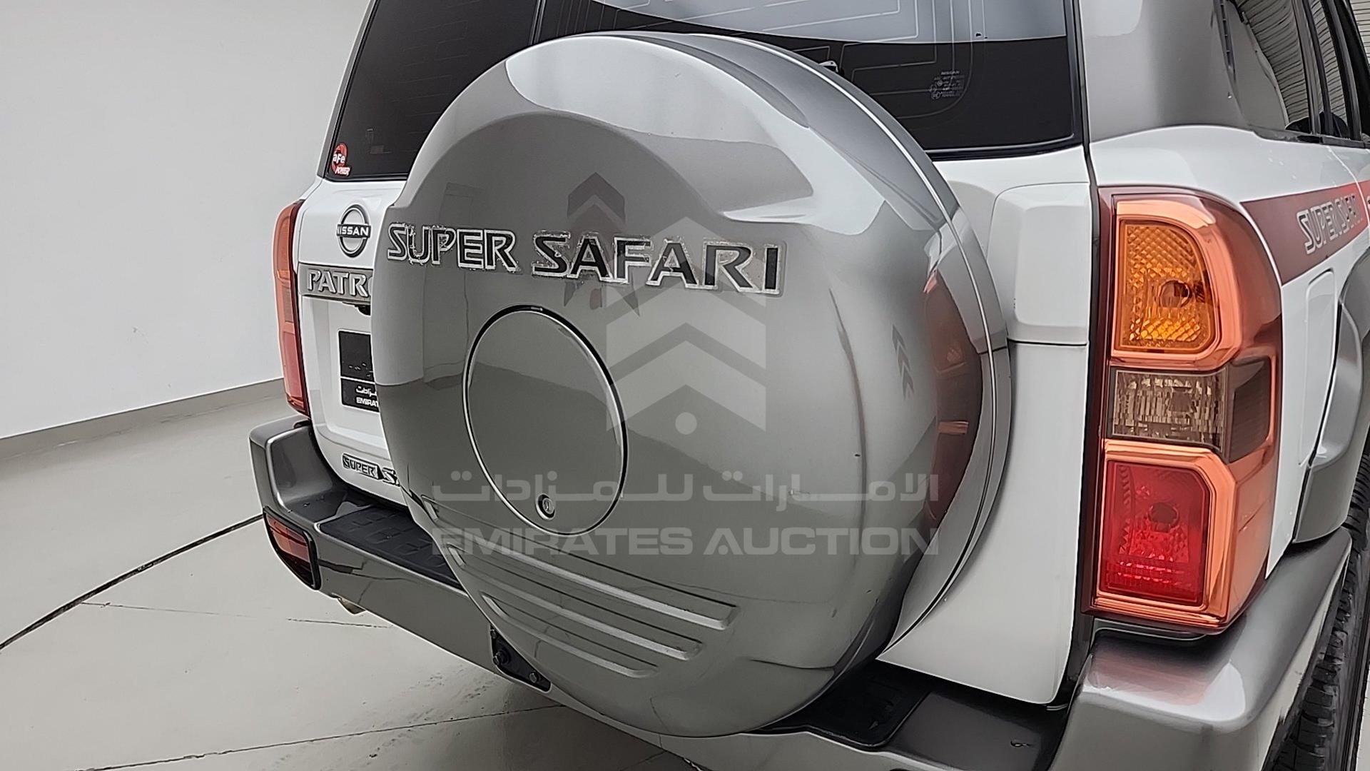 2017 NISSAN PATROL VIN: JN1TFSY61Z0573064