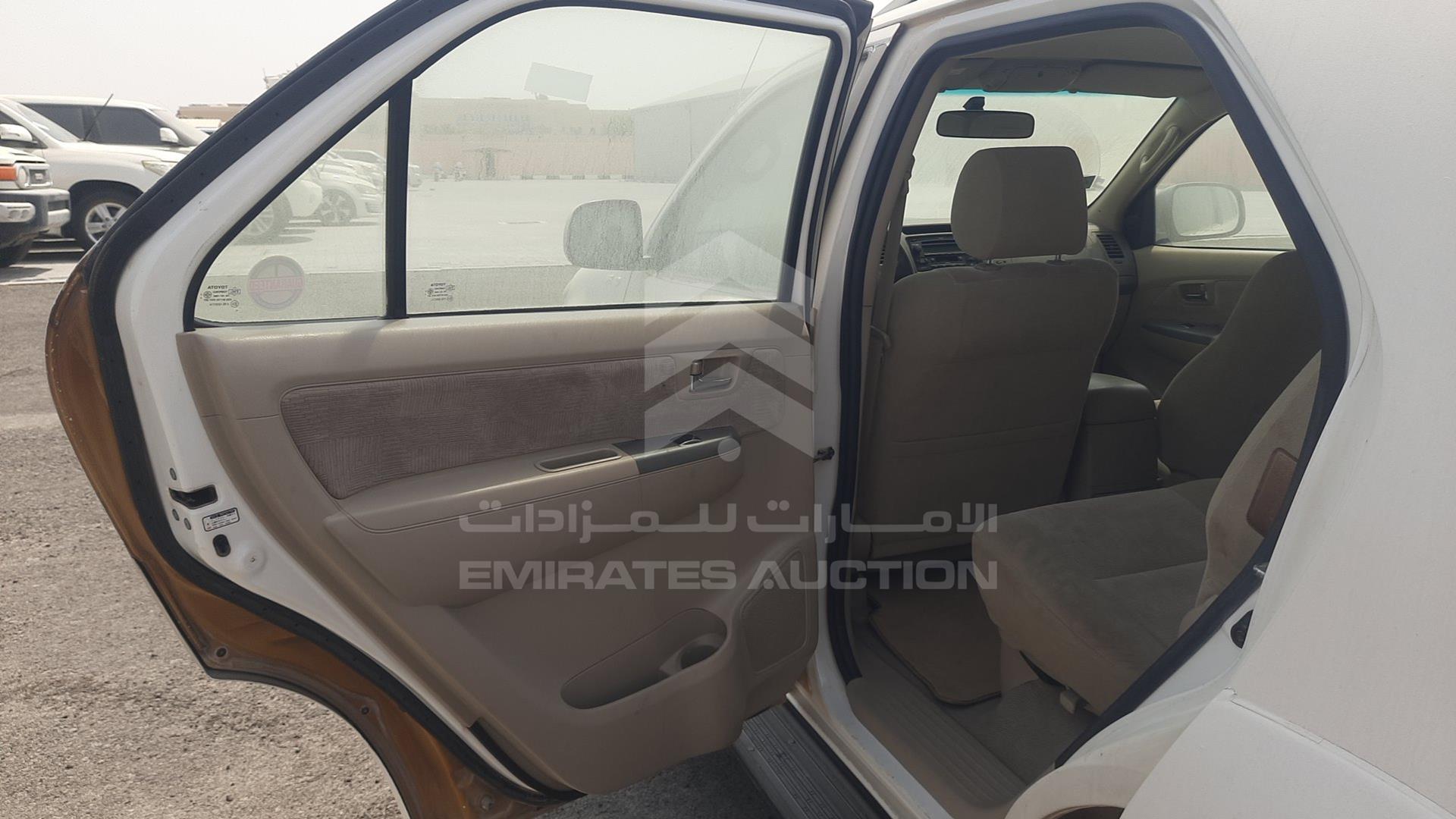 2006 TOYOTA FORTUNER VIN: MR1YU59G260005405