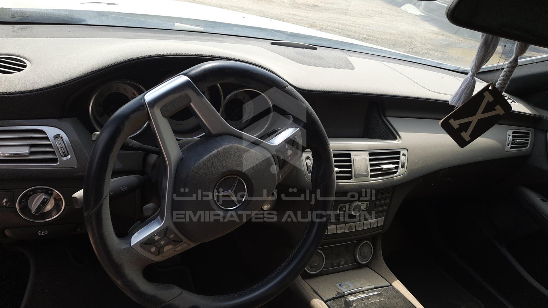 0 MERCEDES --- VIN: WDDLJ7DB2CA045802