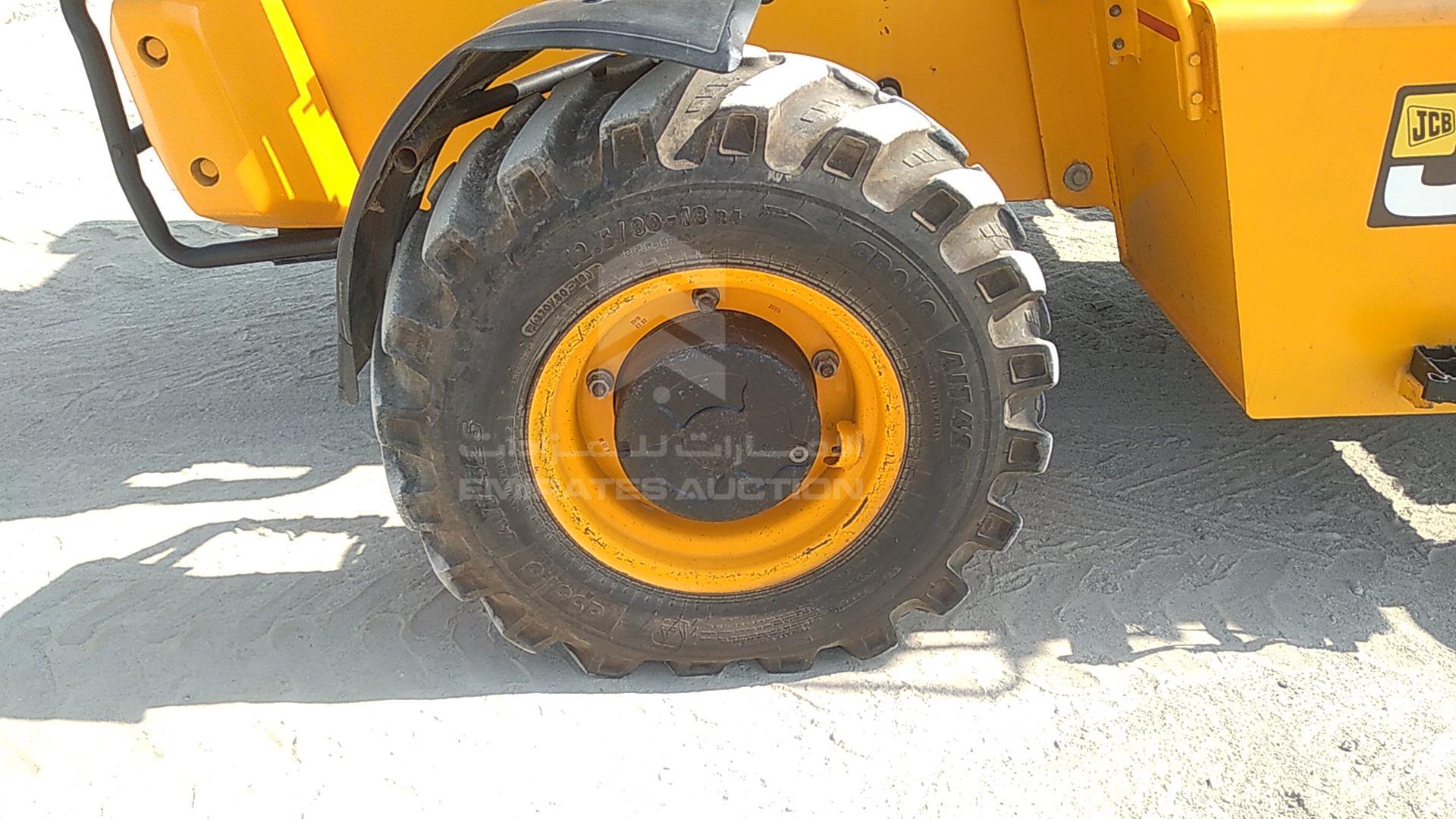 2021 JCB --- VIN: HAR5DB5MK01918240