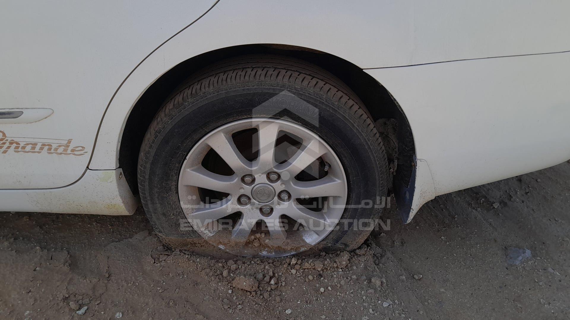 2008 TOYOTA CAMRY VIN: 6T1BE42K88X523799