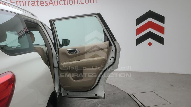 5N1DR2M53JC600144 Auction: EmiratesAuction Lot: 409004 5N1DR2M53JC600144 Nissan Pathfinder 2018 WHITE Photo 32