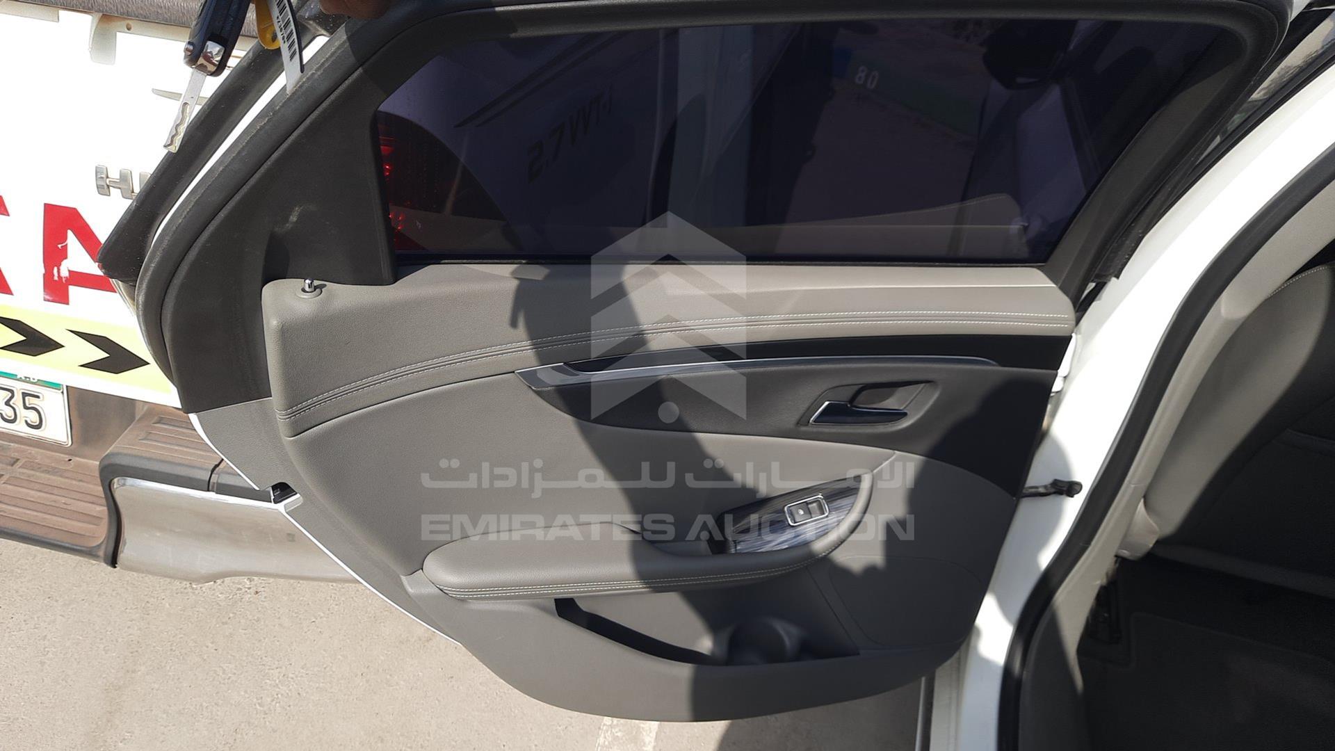2019 CHEVROLET IMPALA VIN: 2G1135S38K9109288