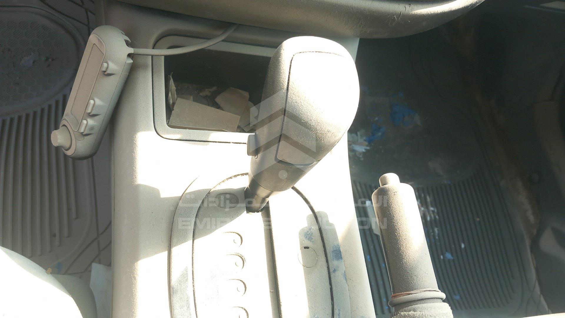 2007 FORD ESCAPE VIN: 1FMYU92157KB57700