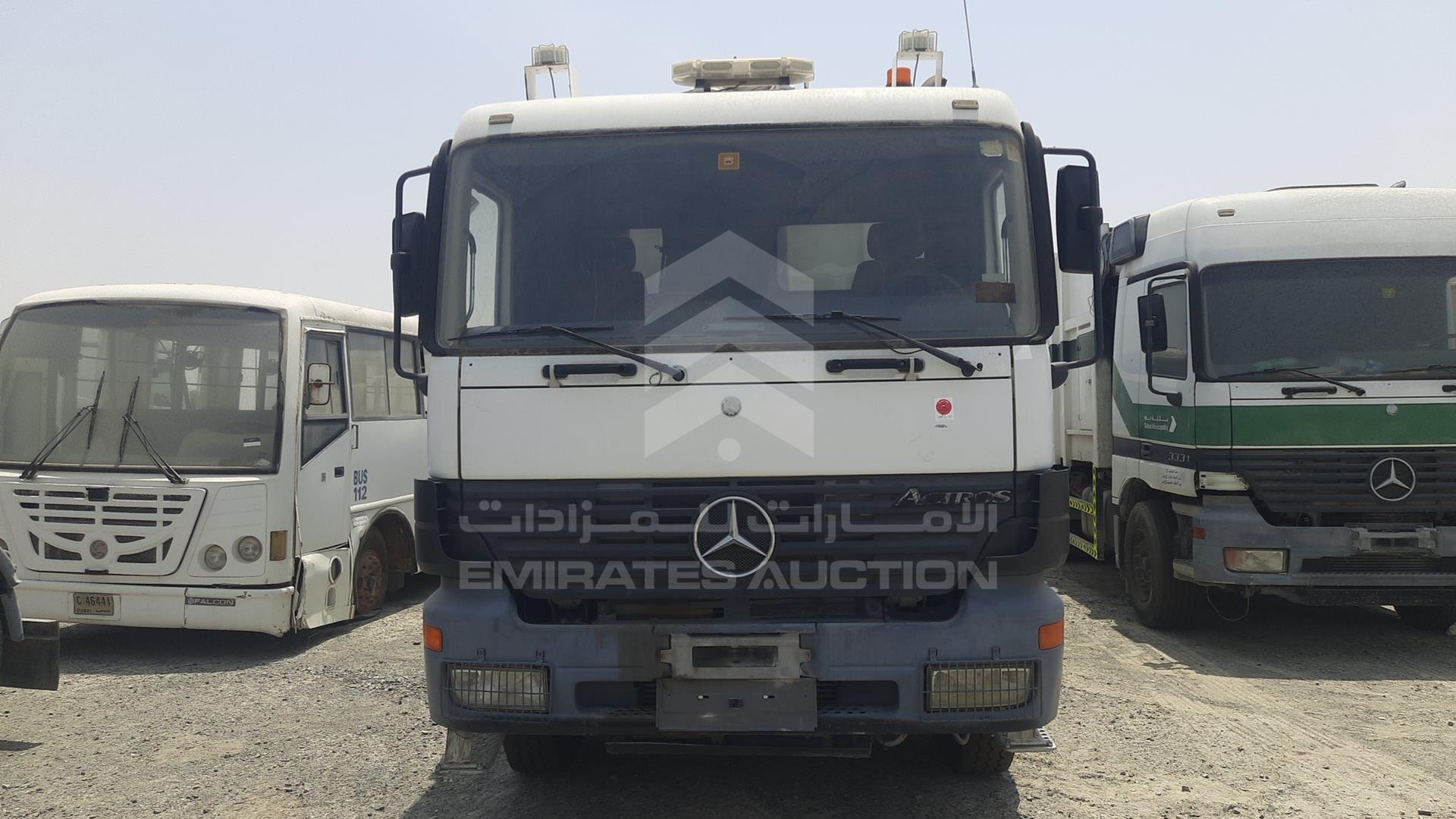 2003 MERCEDES ACTROS 3331 VIN: WDB9521631K841746