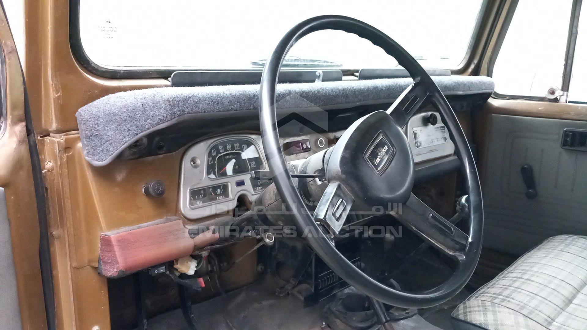 1980 TOYOTA LAND CRUISER VIN: FJ40325498