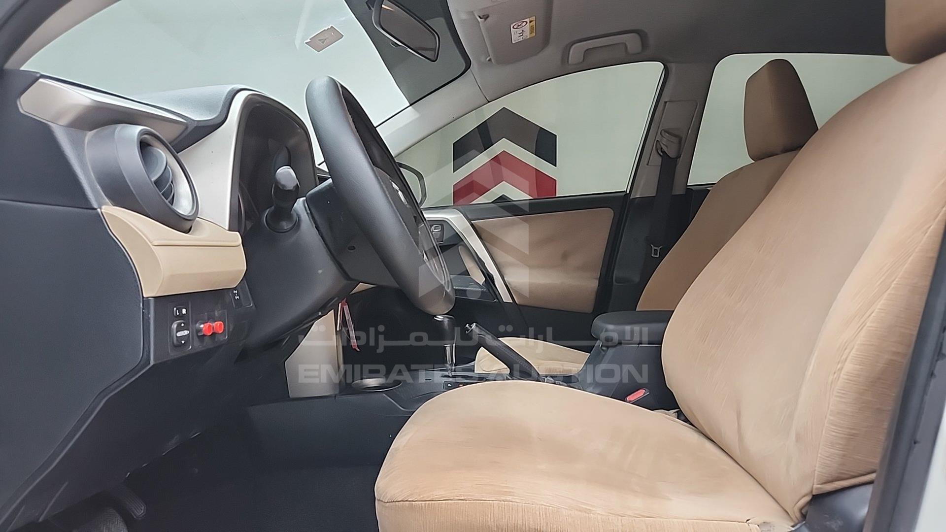 2014 TOYOTA RAV-4 VIN: JTMBF9EV3ED074934