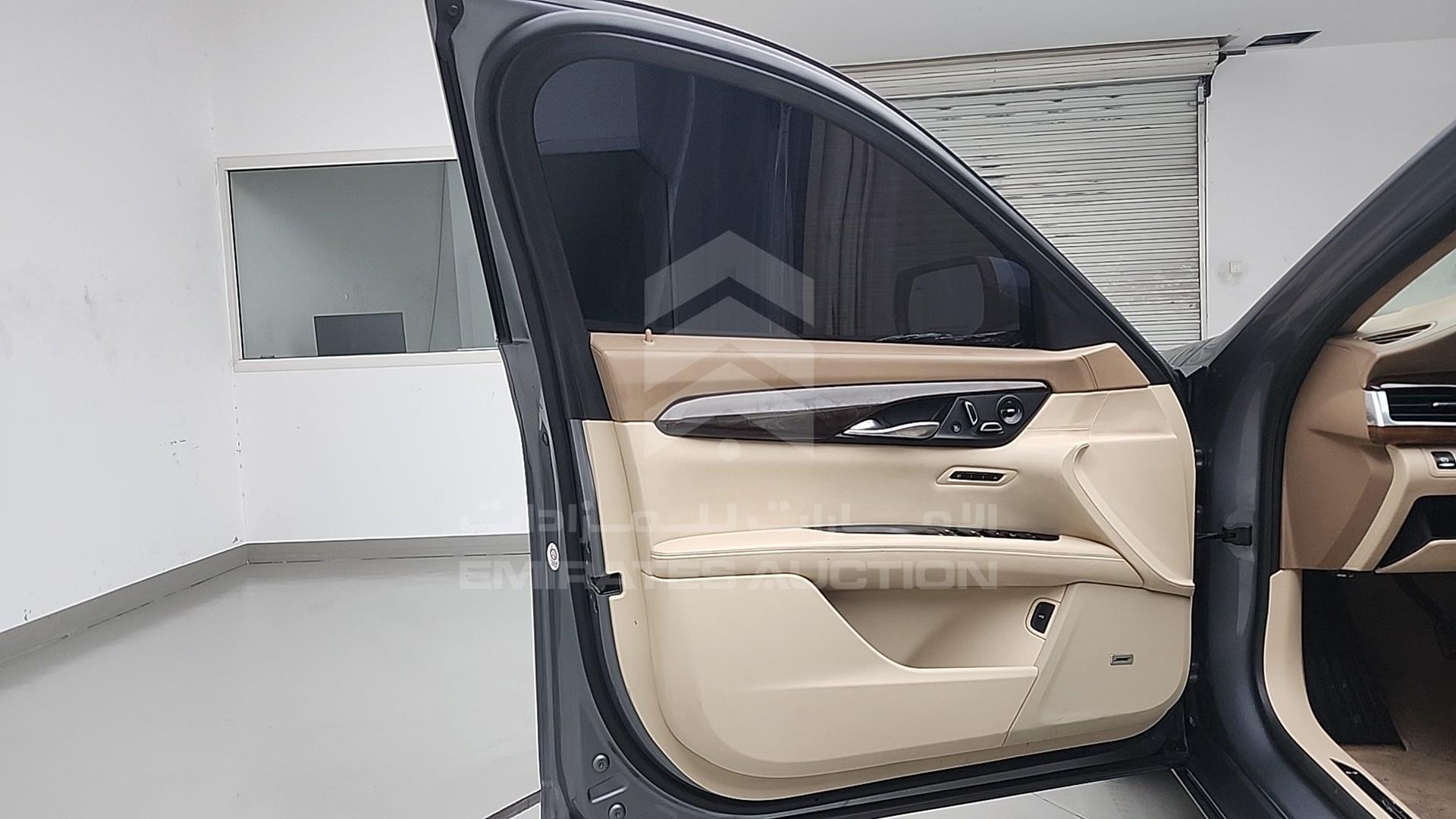 2018 CADILLAC CT6 VIN: 1G6K95R67JU100774
