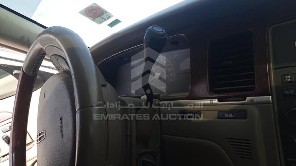 Lincoln Town Car 2005 1LNHM82W25Y663727 Image 8