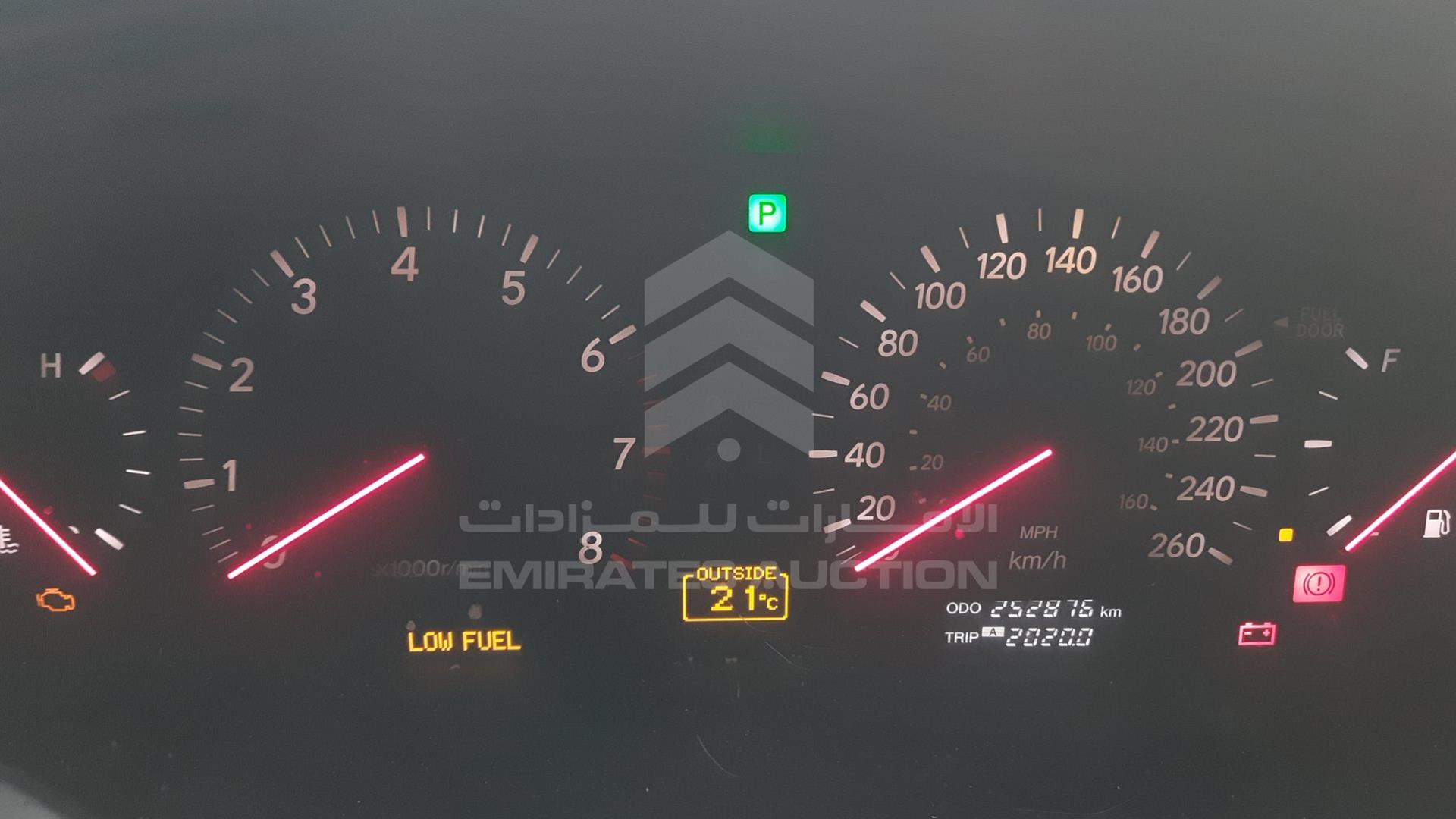 0 LEXUS LS 430 VIN: JTHBN30F600067684