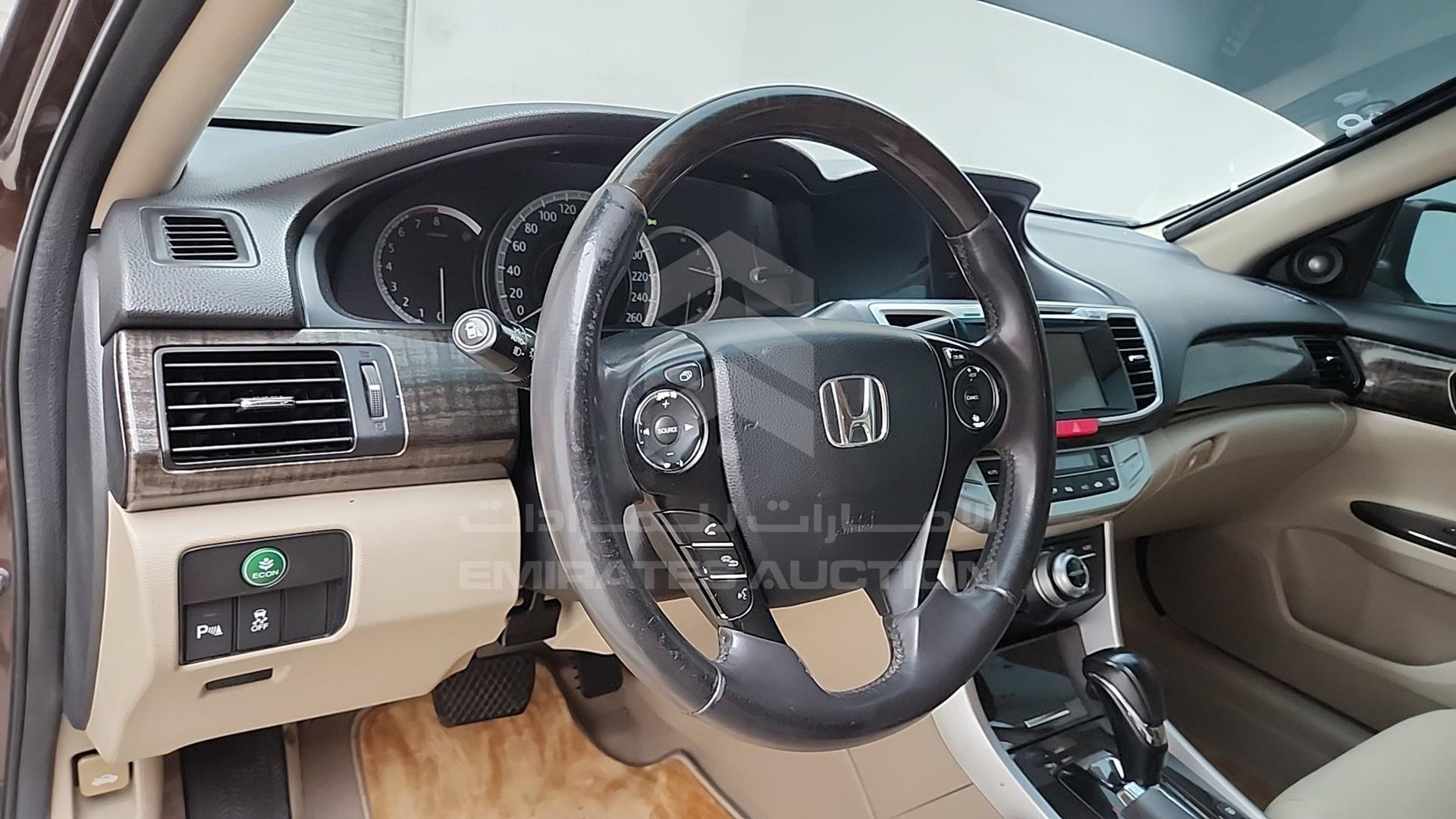 2013 HONDA ACCORD VIN: 1HGCR367XDA600938