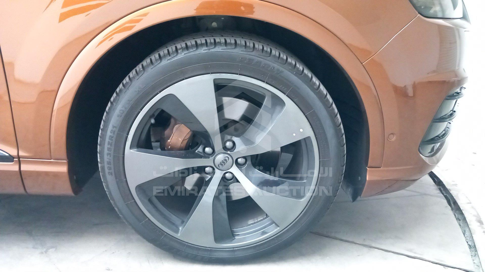 2016 AUDI Q7 VIN: WA1AGDF75GD001329