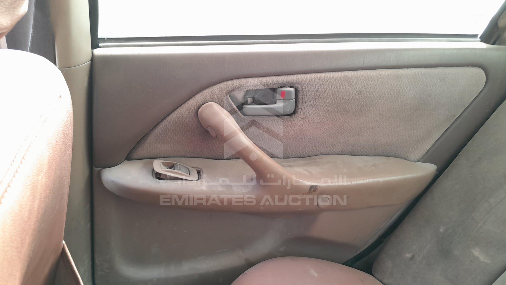 2001 TOYOTA CAMRY VIN: 4T1BG22K91U061268