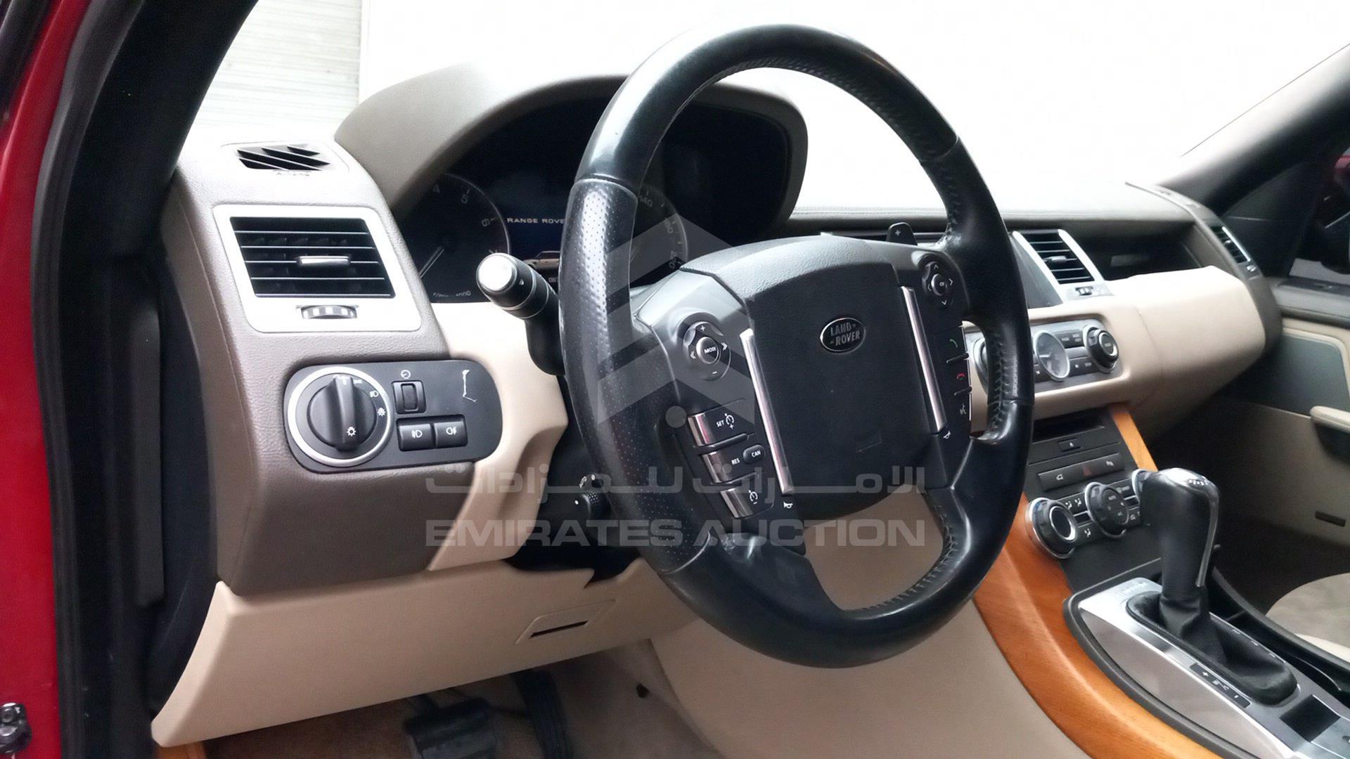 2013 RANGE ROVER SPORT VIN: SALLSAAD4DA812586