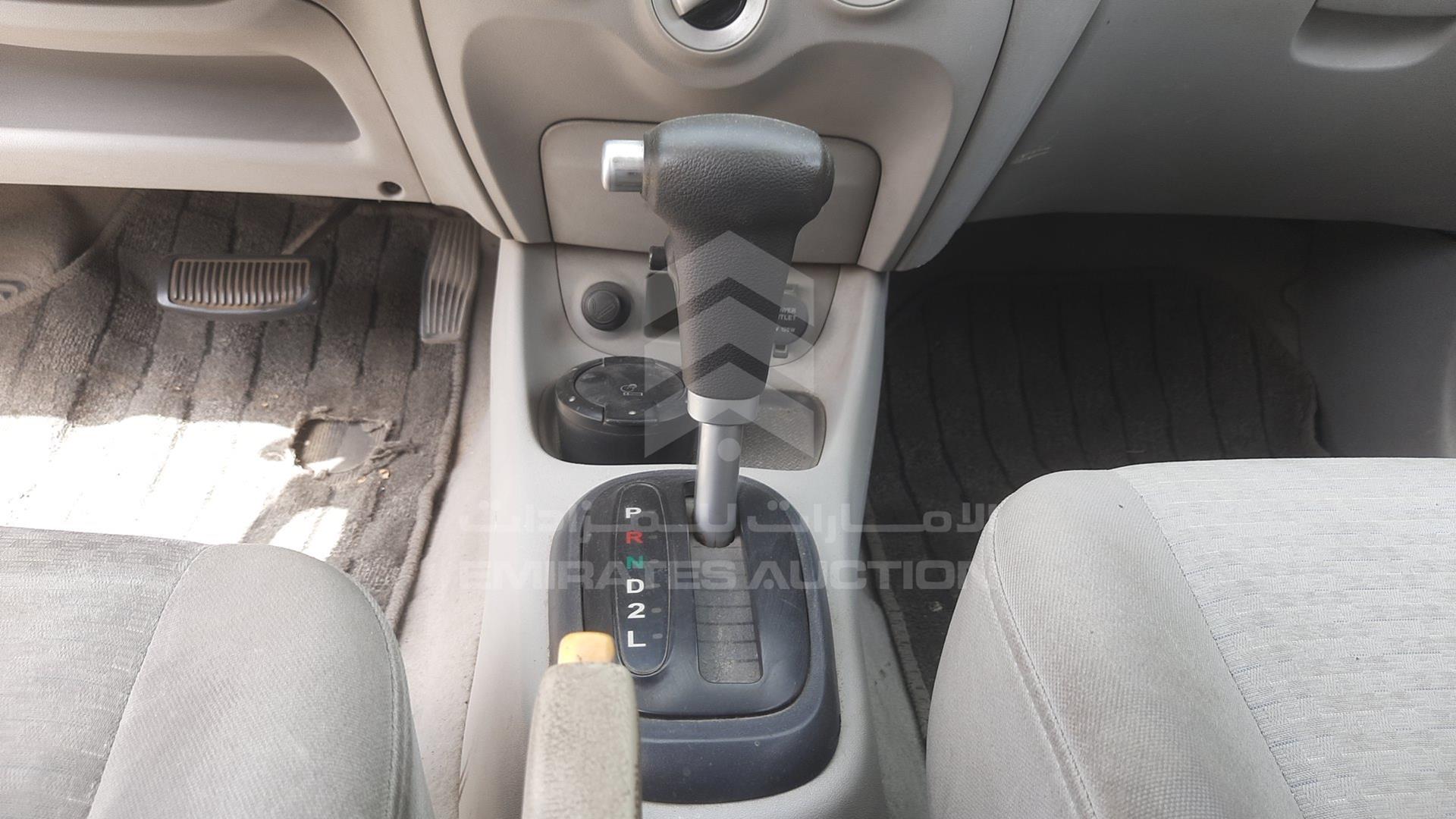 2008 HYUNDAI ACCENT VIN: KMHCM41C08U179996
