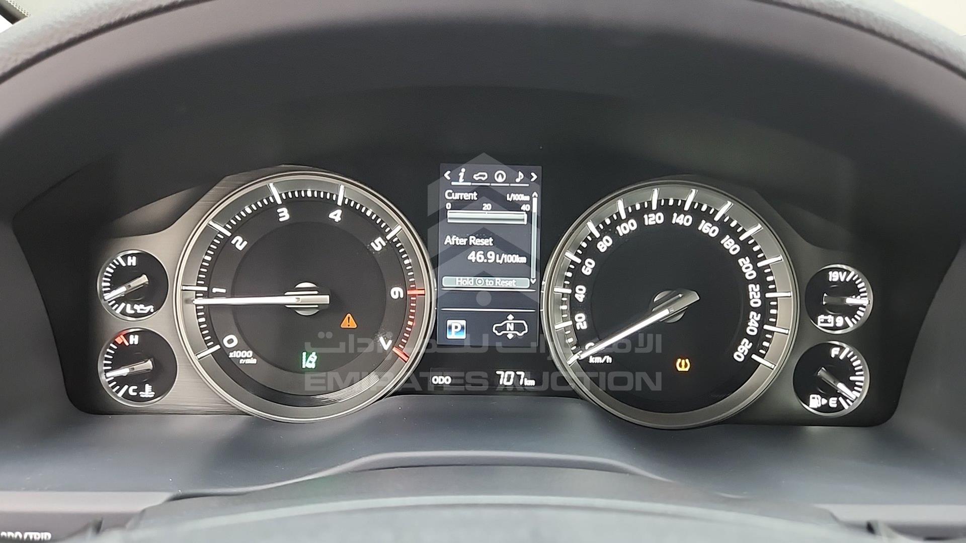 2020 TOYOTA LAND CRUISER VIN: JTMHY05J6L4088532