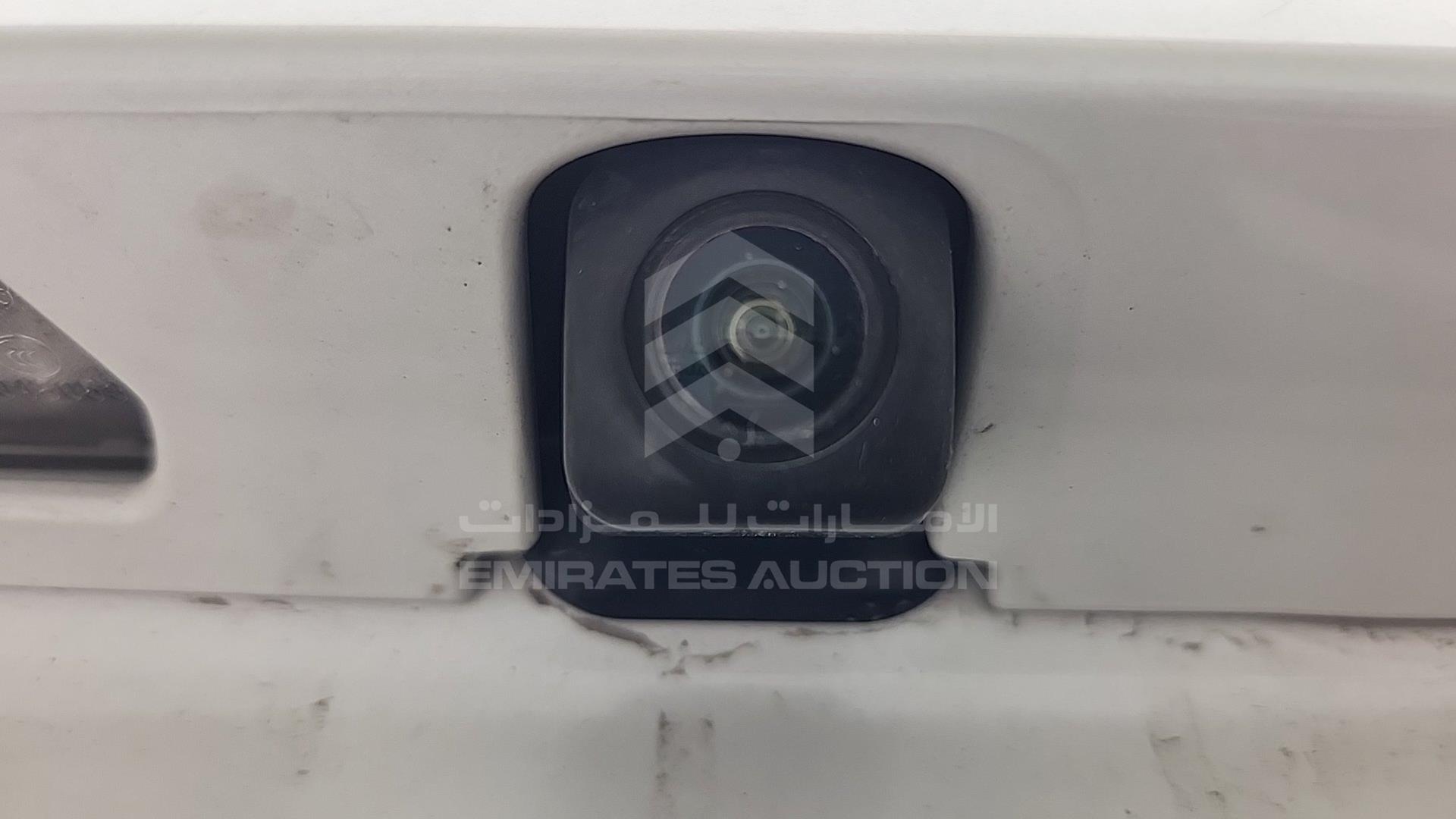 2019 TOYOTA RAV-4 VIN: JTMDW3FV6KD516671