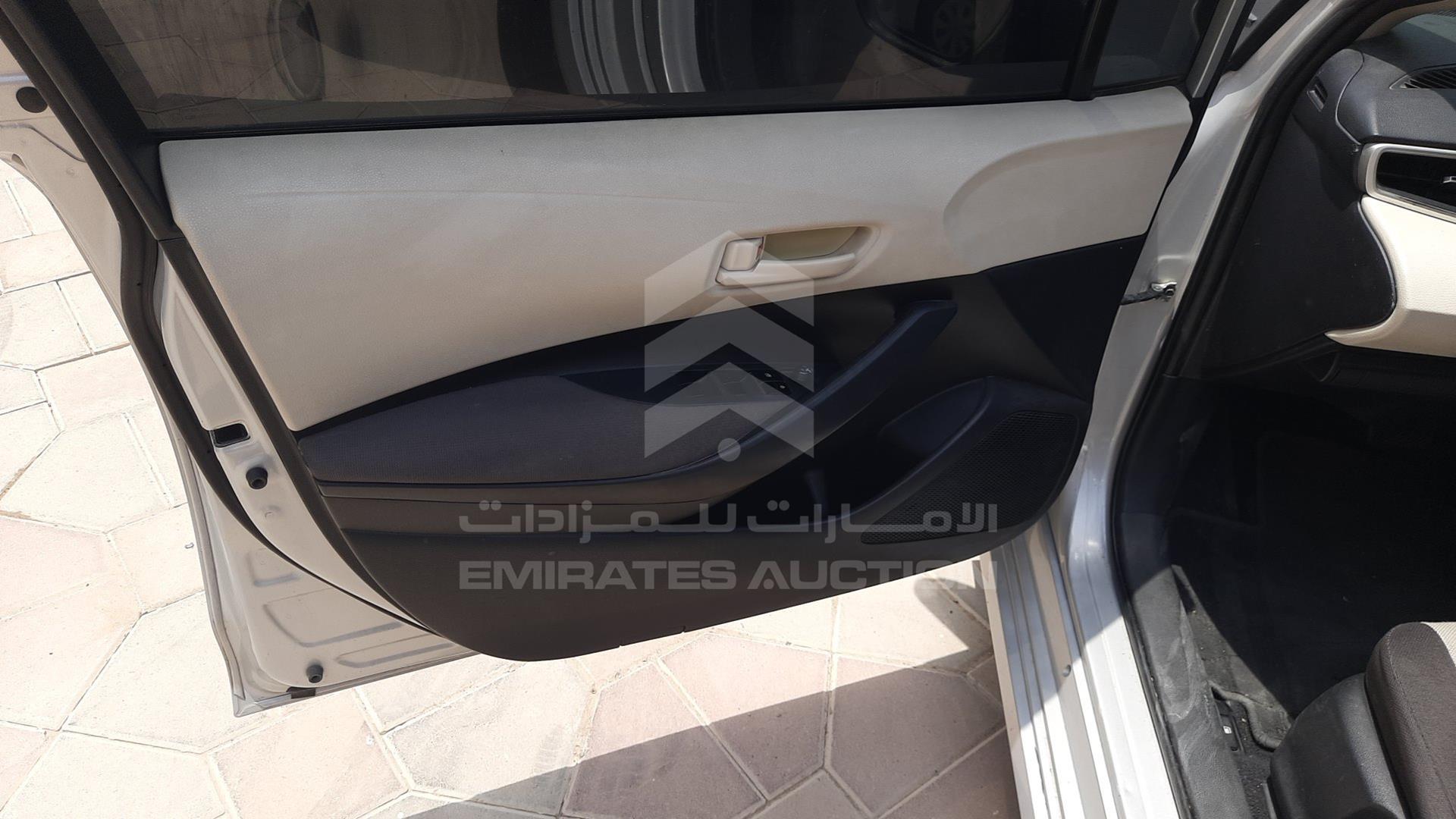 2020 TOYOTA COROLLA VIN: RKLBA0BE7L1000805