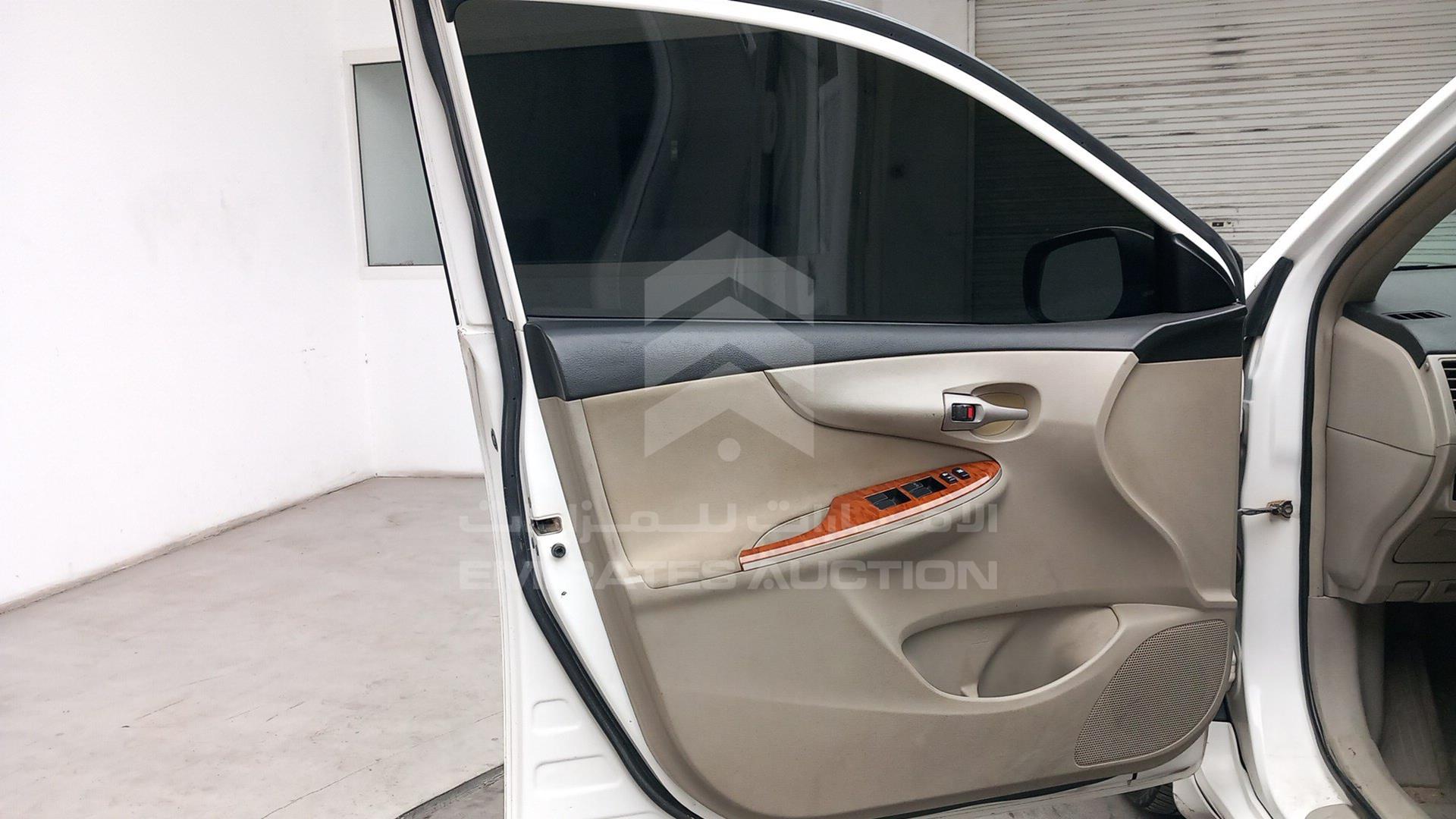 2011 TOYOTA COROLLA VIN: RKLBC42E5B4501352