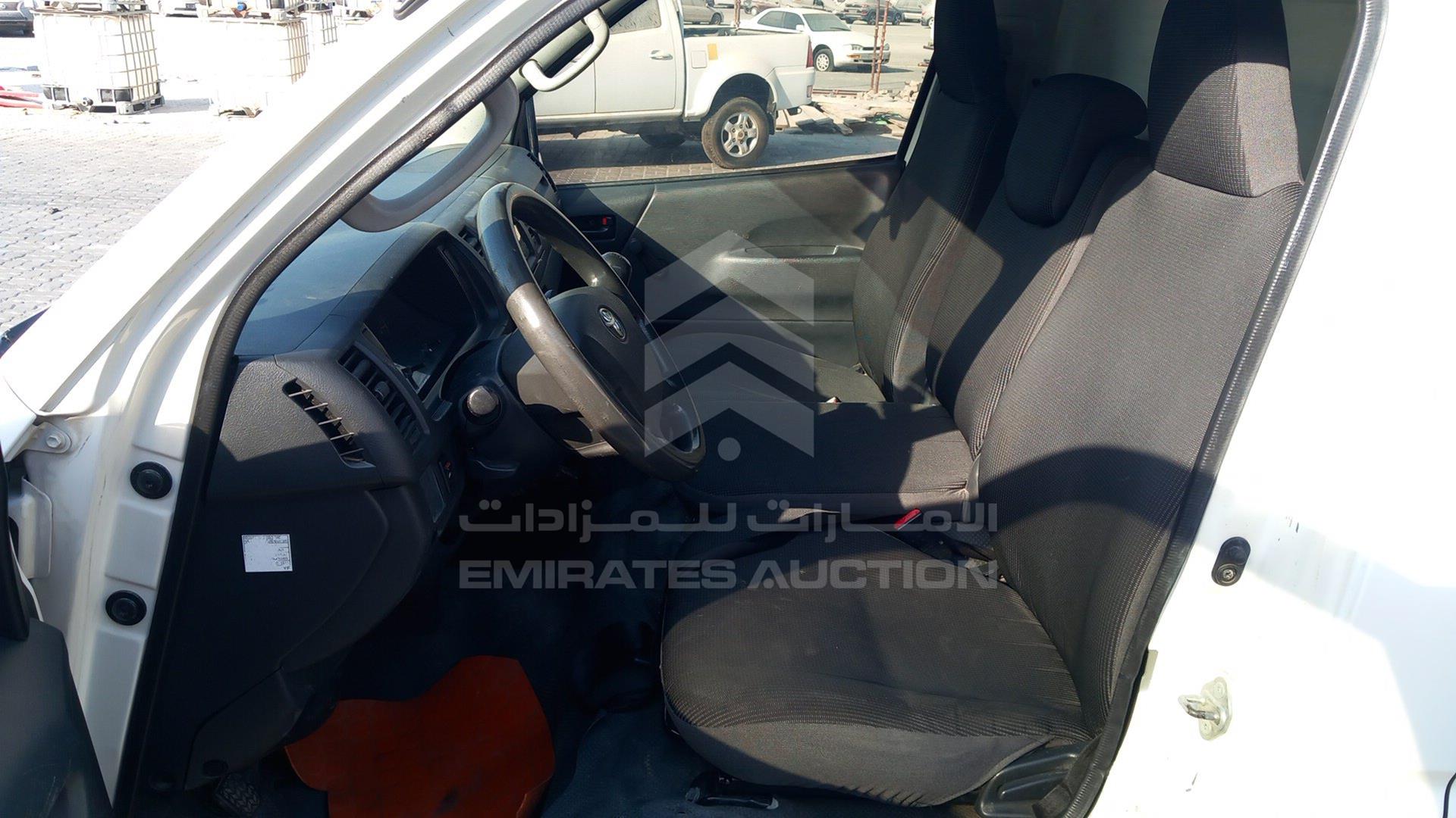 2015 TOYOTA HIACE VIN: JTFHX02P6F0095463