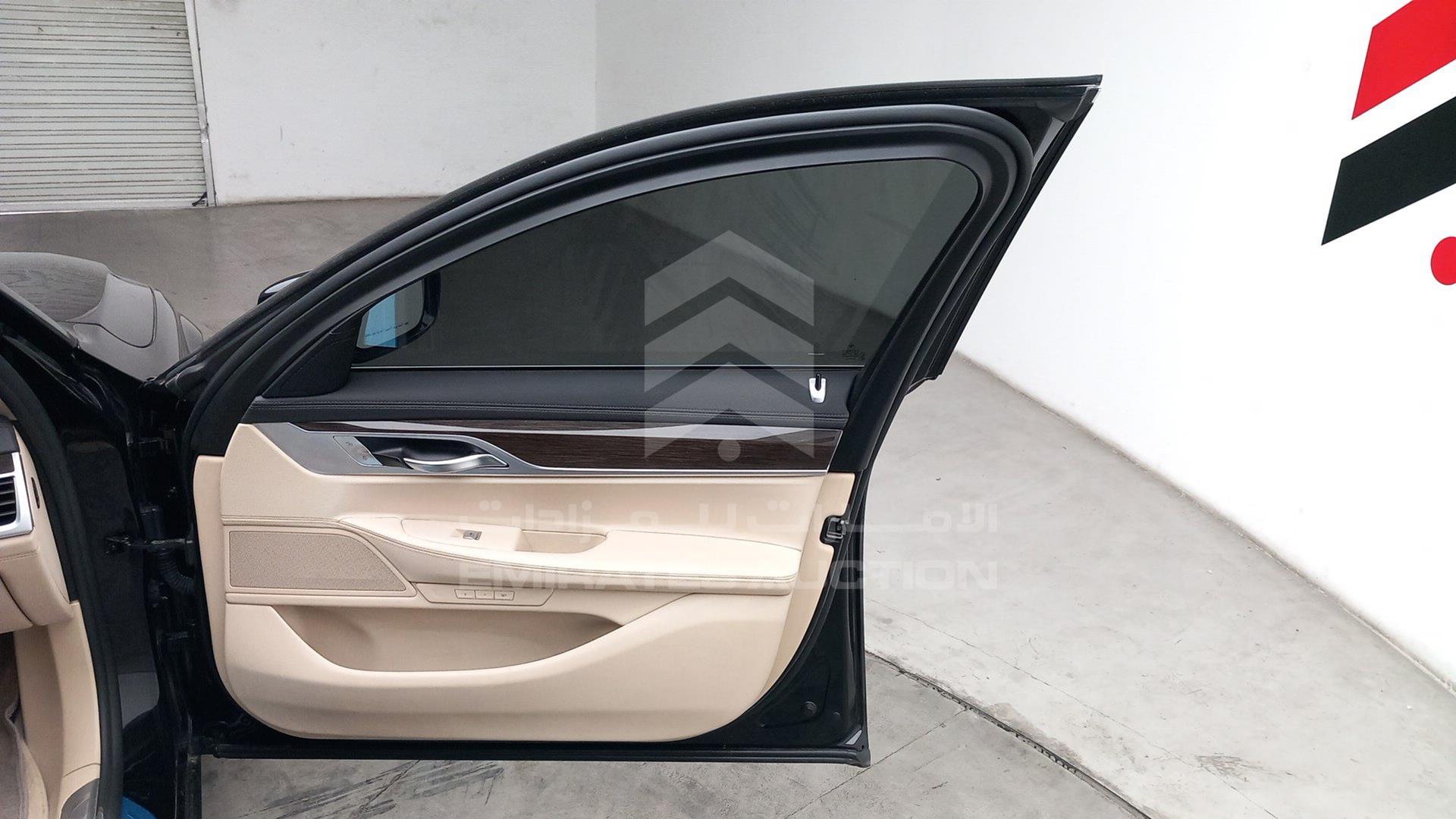 2019 BMW 730 LI VIN: WBA7E0A00KB363773