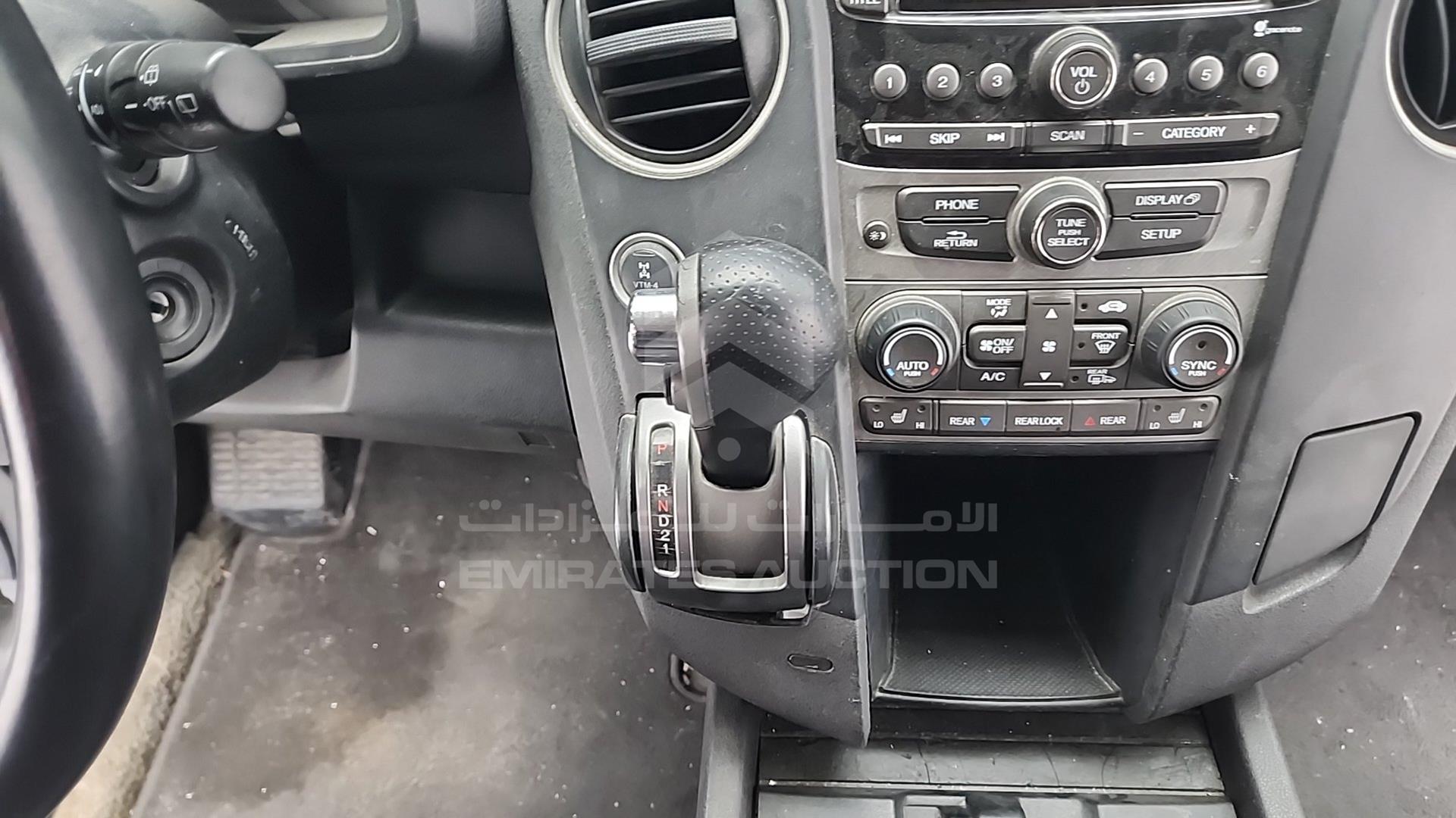 2013 HONDA PILOT VIN: 5FNYF4H53DB060435
