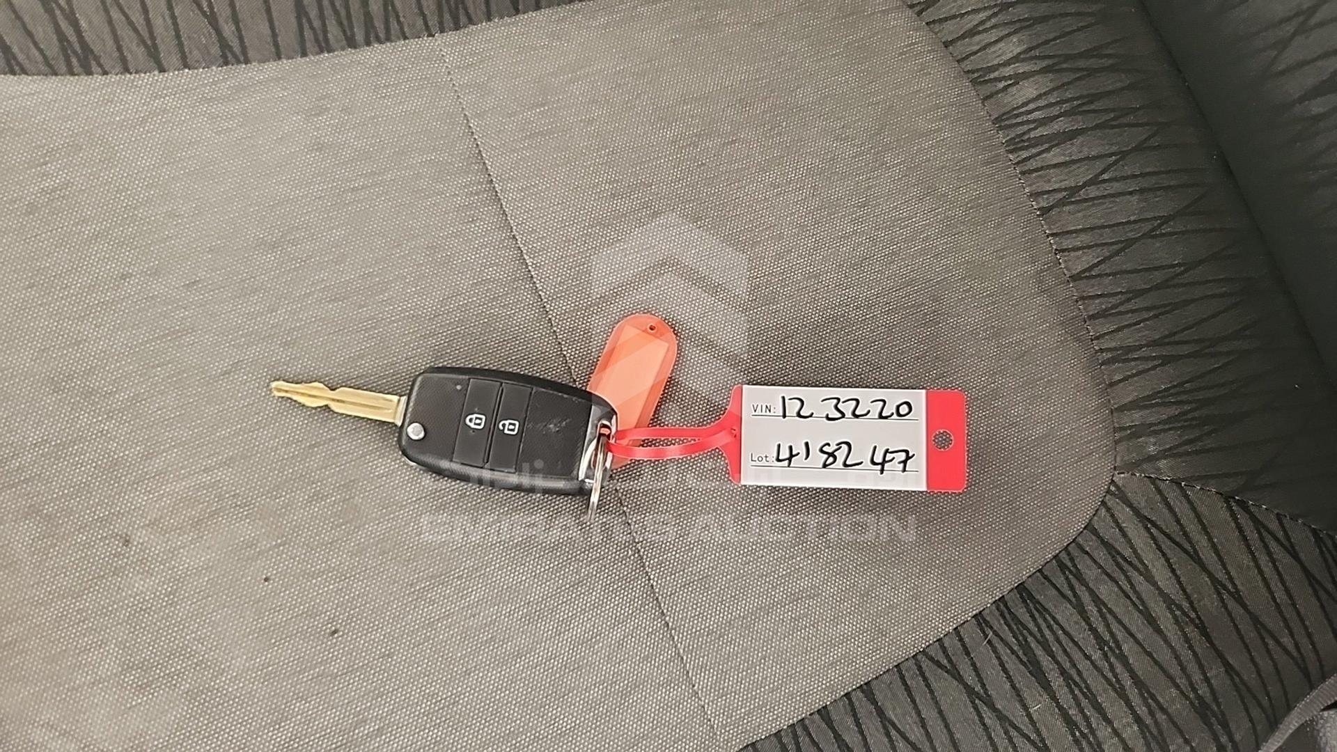 2020 KIA PEGAS VIN: LJD0AA290L0123220