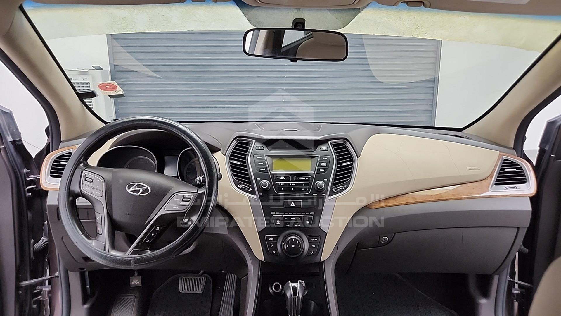 2014 HYUNDAI SANTA FE VIN: KMHST81CXEU154024