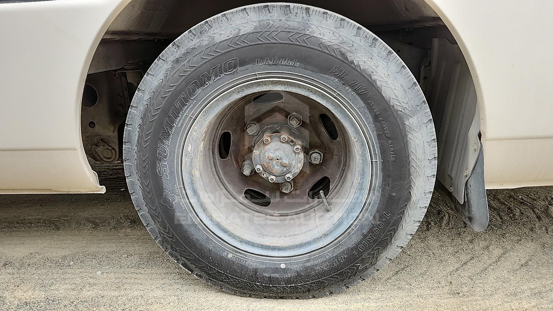 2006 MITSUBISHI ROSA VIN: JL5B3J6P06PD02932
