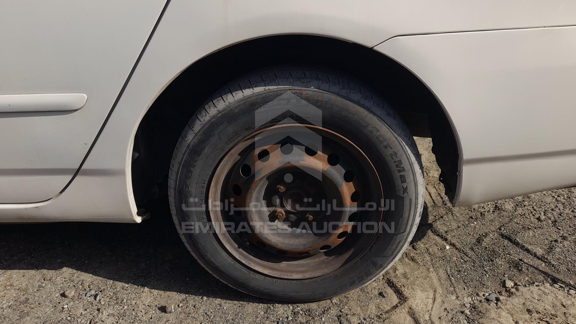 2005 TOYOTA COROLLA VIN: JTDBW23E353080149