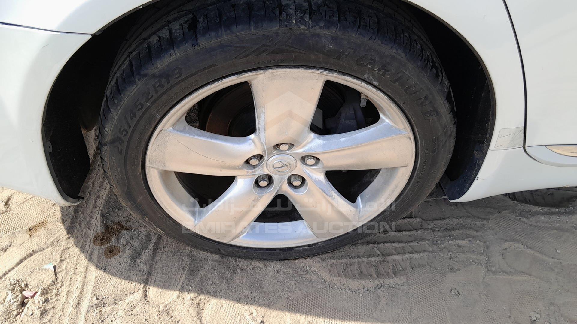 2009 LEXUS LS 460 VIN: JTHBL46F995090637