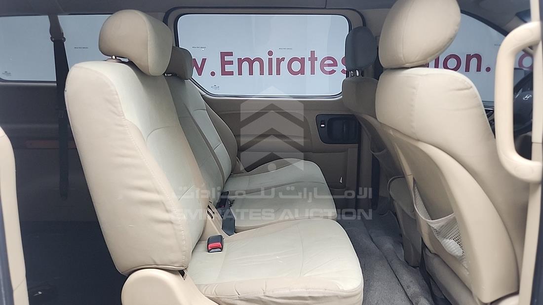 2013 Hyundai H1 — Rear Right Passenger View — Photo 21