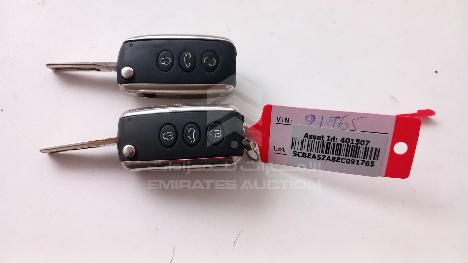 2014 BENTLEY FLYING SPUR VIN: SCBEA5ZA8EC091765