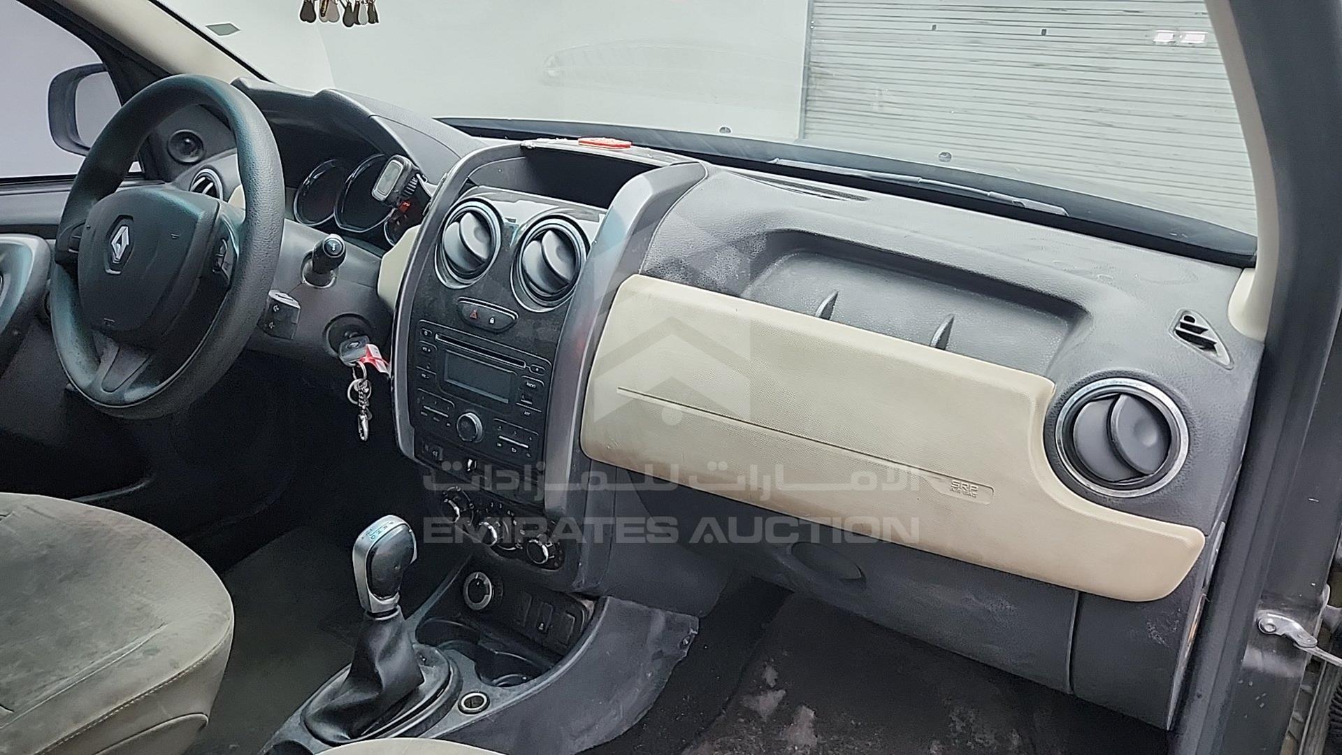 2018 RENAULT DUSTER VIN: VF1HSRGJ1JH575984