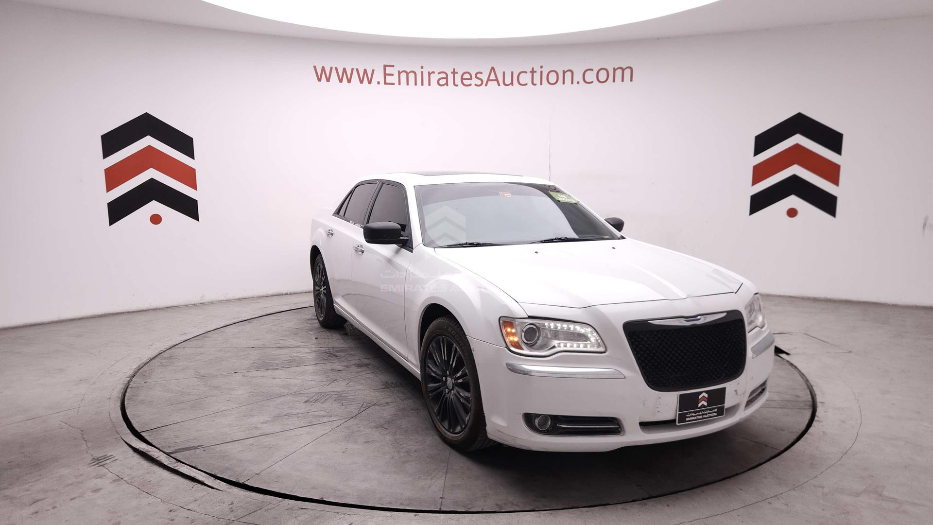 2014 CHRYSLER 300 C VIN: 2C3CCAKGXEH235923